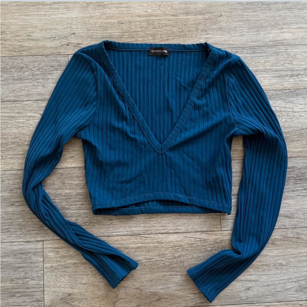 Pretty Little Thing Deep Blue Ribbed V-Neck Top / Going out top